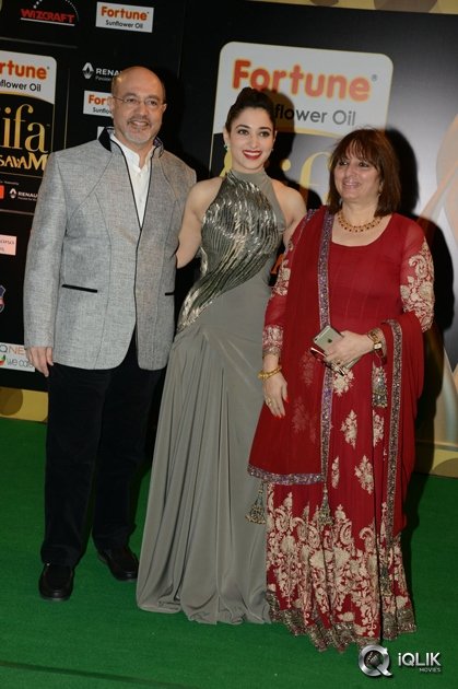 Celebs-at-IIFA-Utsavam-2016
